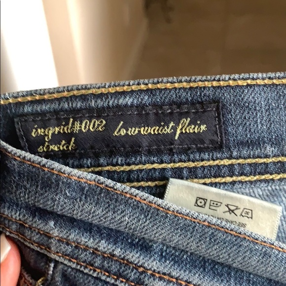 Citizens of a Humanity Boot Cut Jeans - Picture 5 of 8